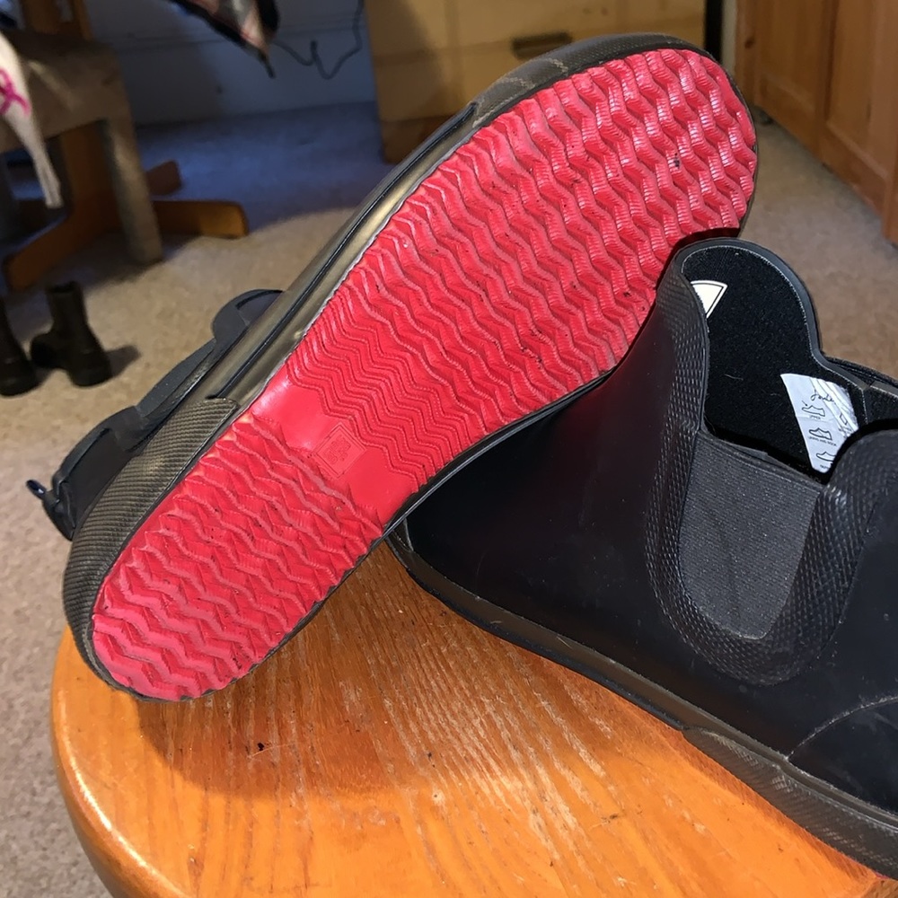 Men’s Joules welly-bobs short rain boots size 9 black with red bottoms - Picture 6 of 9